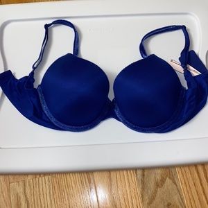 Body by Victoria Push-up Bra